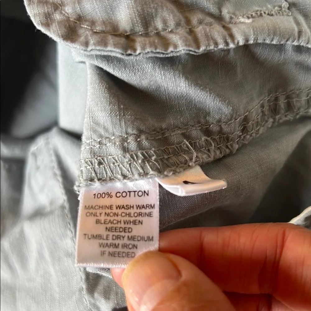 Gray Cargo Capris - Picture 4 of 6